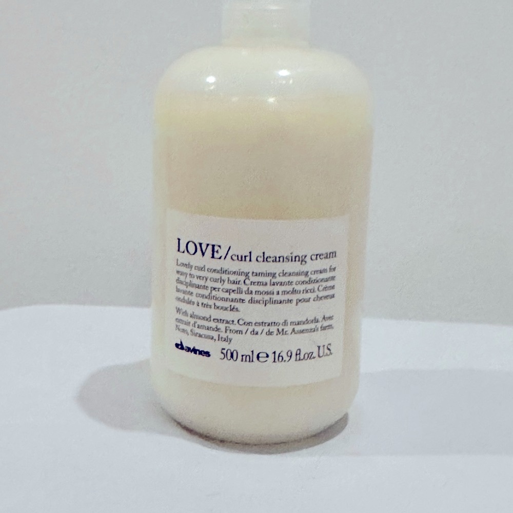 Davines Conditioner Cream and Black for Hair